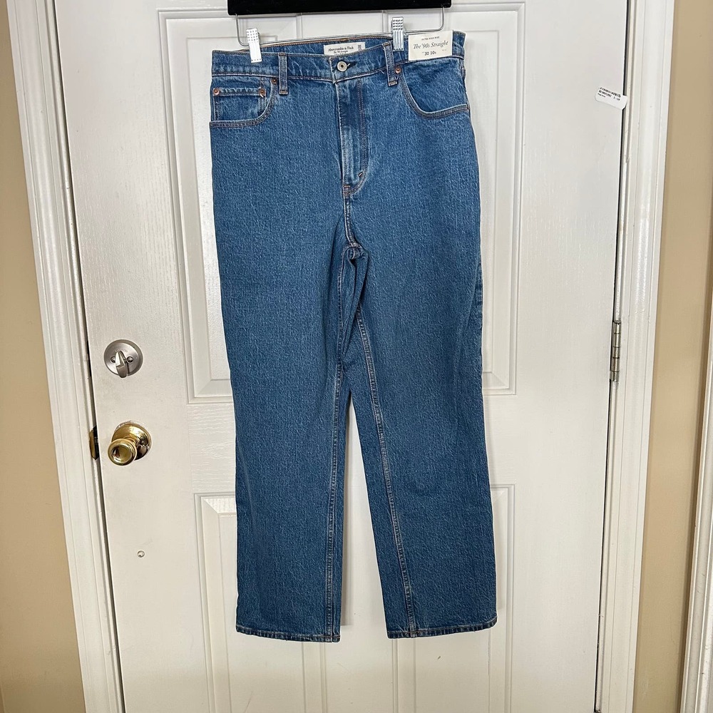 Abercrombie 90s Straight Ultra High Rise Medium Blue Denim Jeans Size 30/10S NWT - Picture 2 of 5